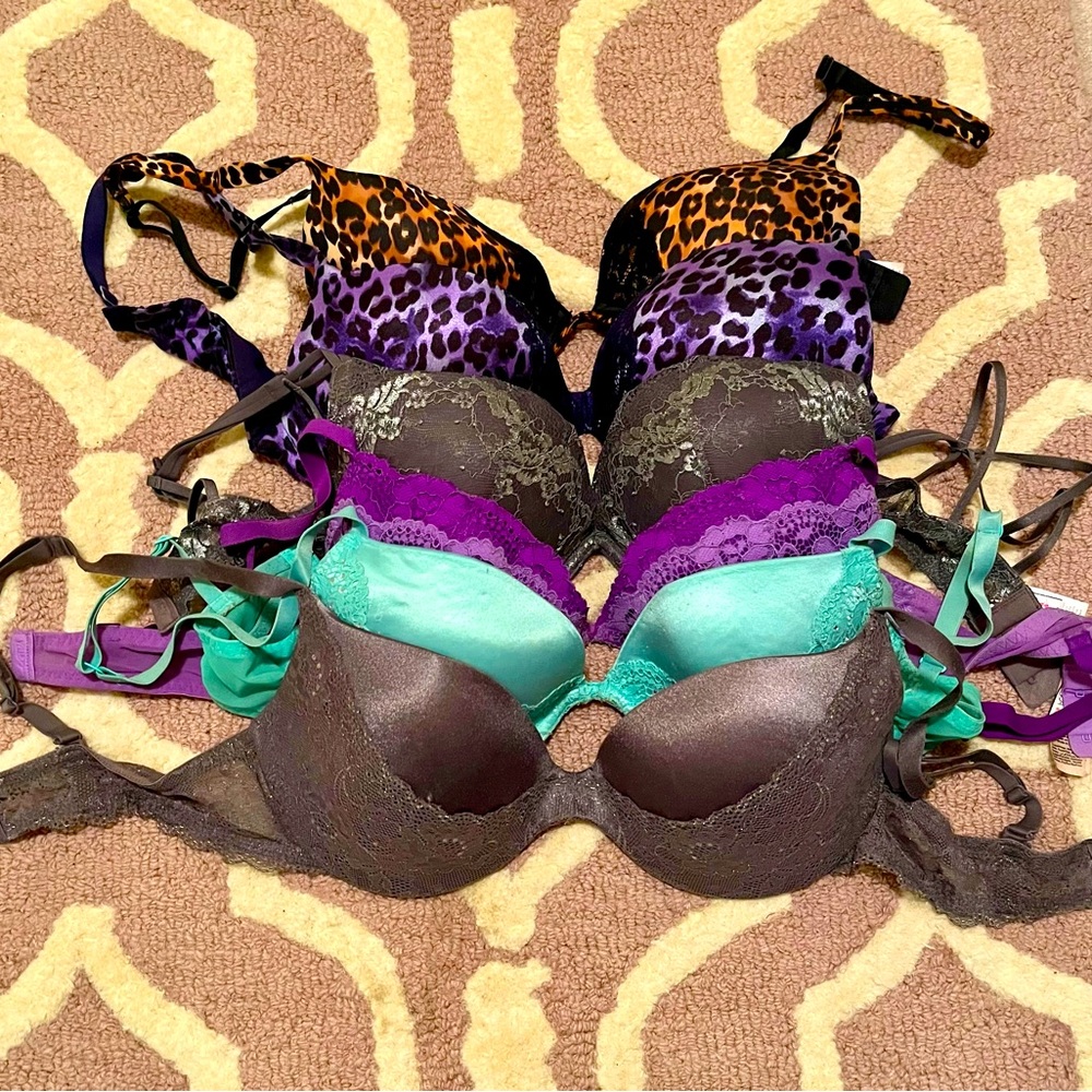 6 La Senza bras. All size 34D.